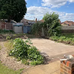 Site cleared after Excel removed this customer&rsquo;s garage